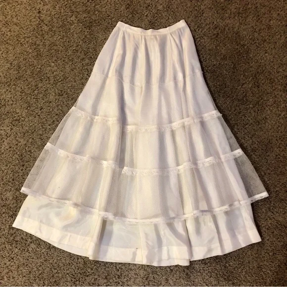 Vintage Wedding Dress Skirt Slip Womens S? Used Cream - Picture 5 of 14